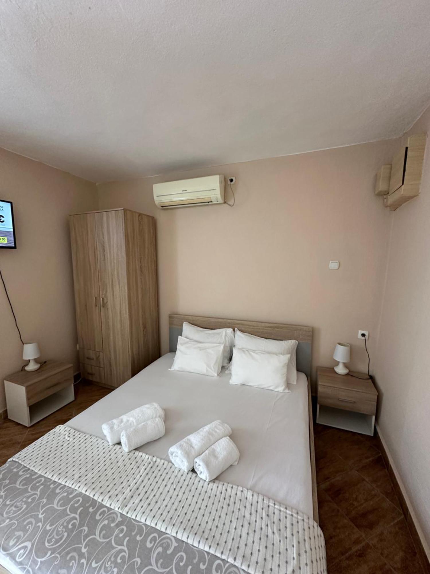Apartman Nina ริซาน ภายนอก รูปภาพ