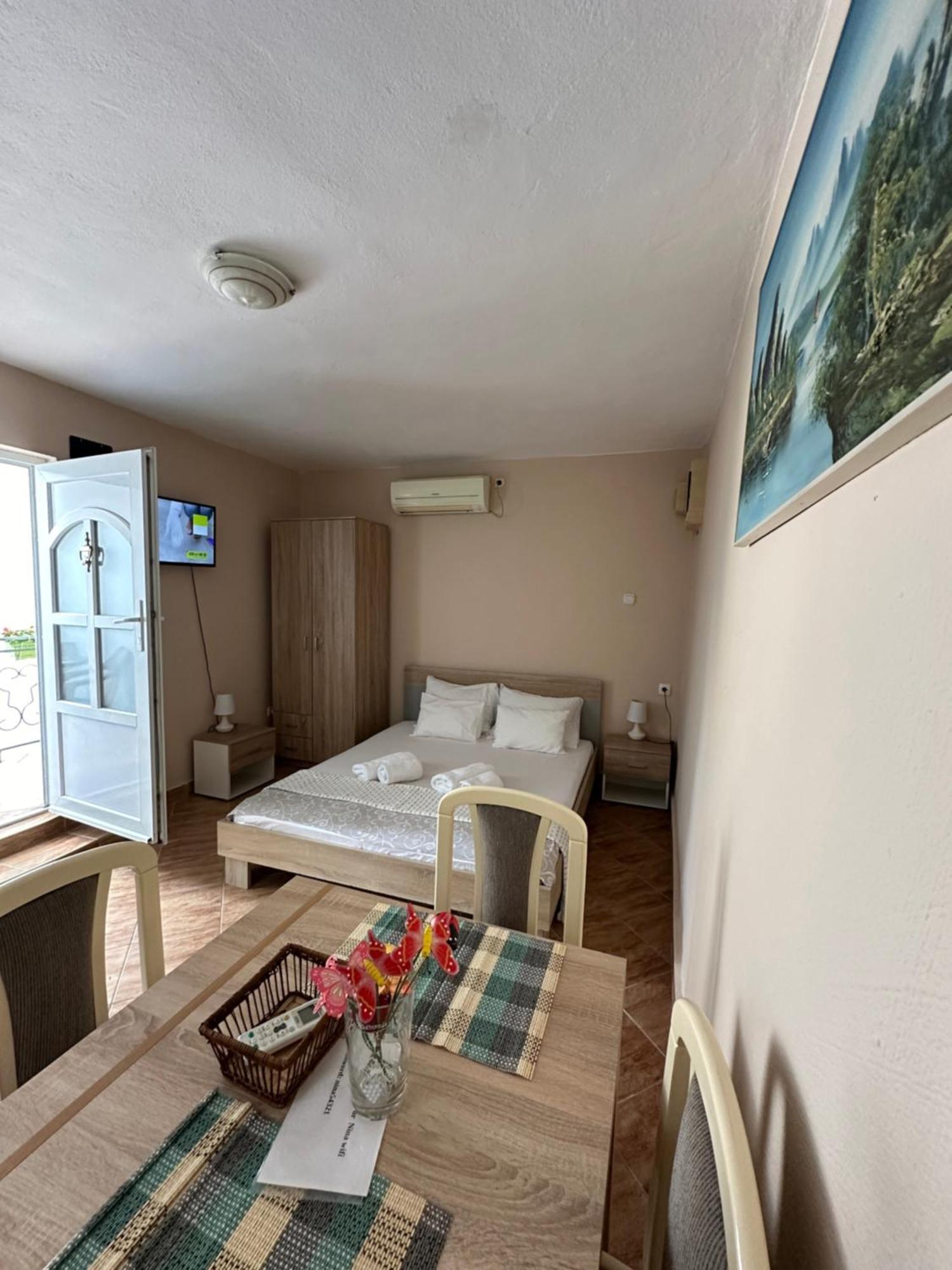 Apartman Nina ริซาน ภายนอก รูปภาพ