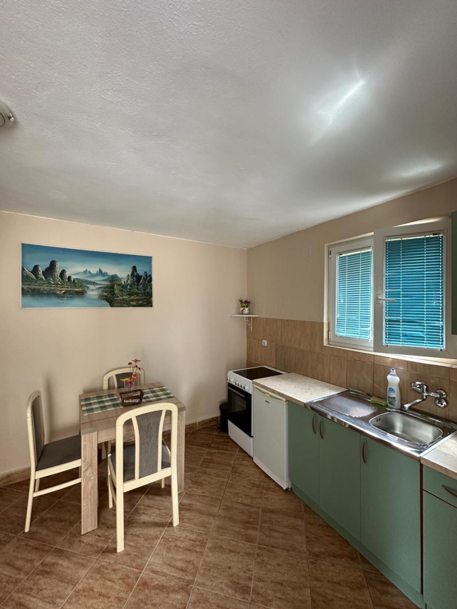 Apartman Nina ริซาน ภายนอก รูปภาพ