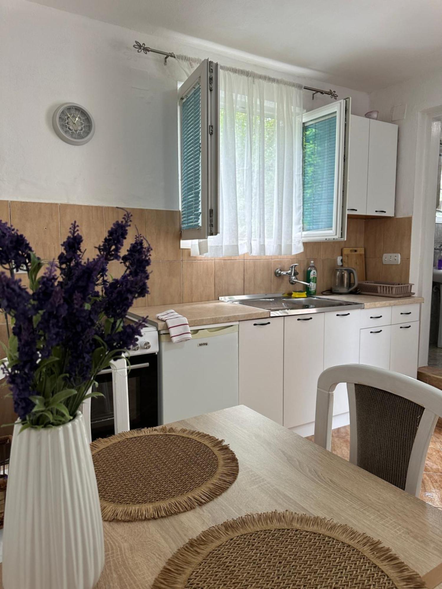 Apartman Nina ริซาน ภายนอก รูปภาพ