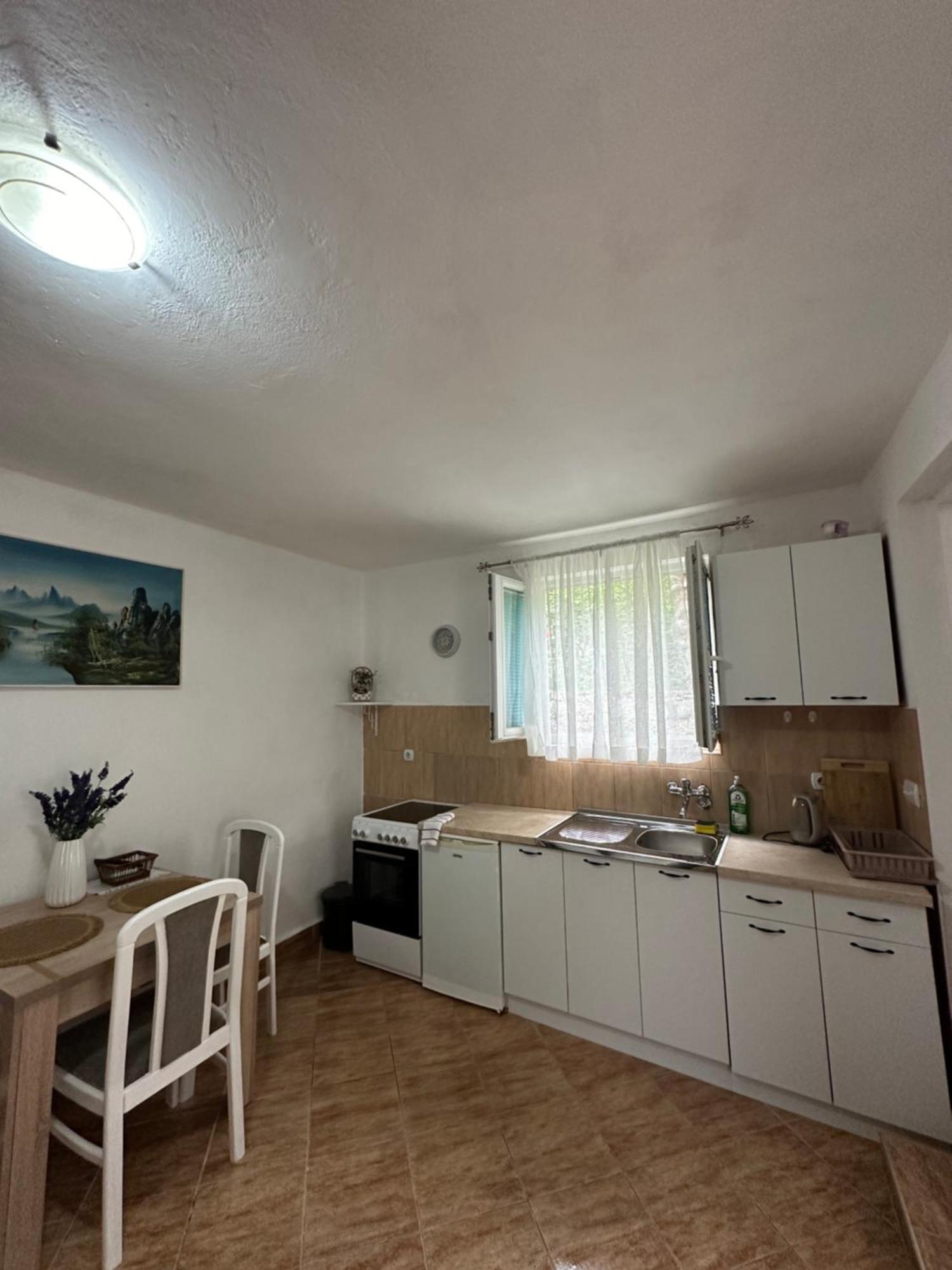 Apartman Nina ริซาน ภายนอก รูปภาพ